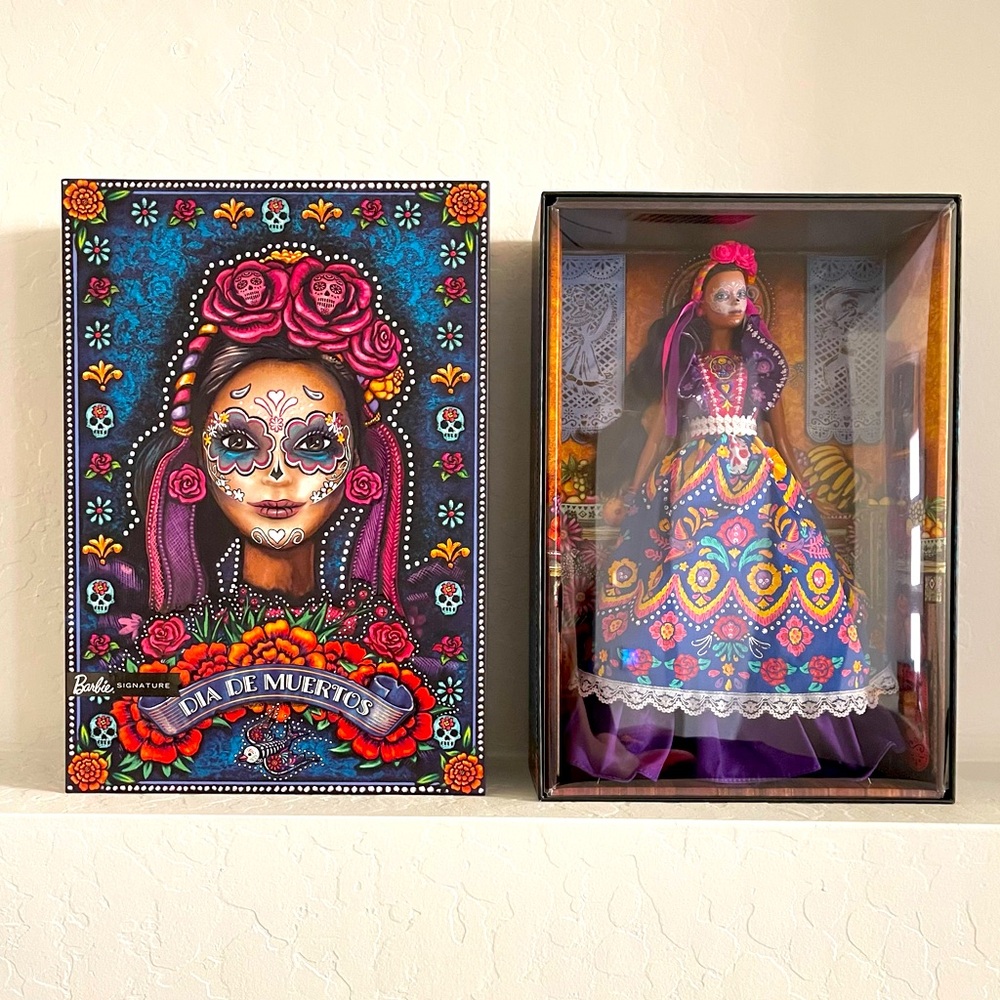 🌹 NEW - 2022 Barbie Signature Dia de Muertos Doll